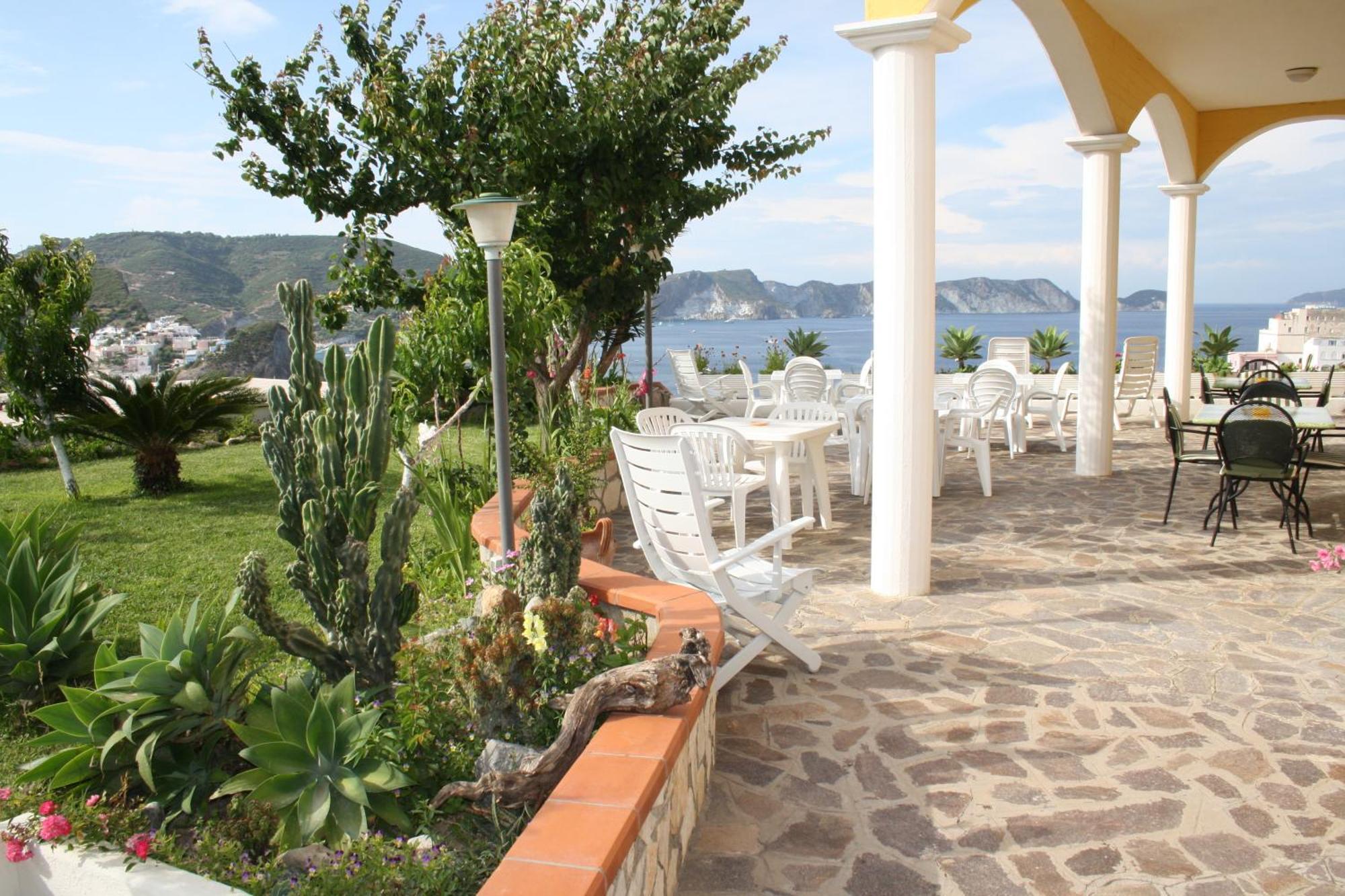 Villa Ersilia Ponza Exteriör bild