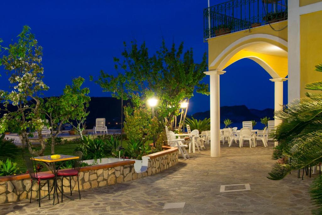 Villa Ersilia Ponza Exteriör bild