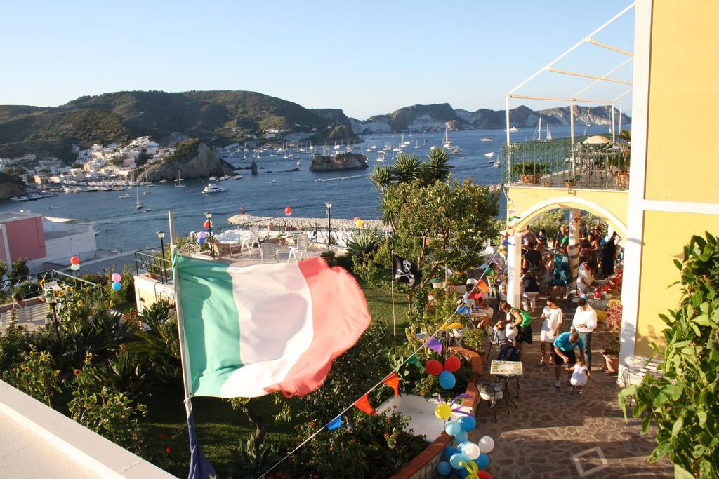 Villa Ersilia Ponza Exteriör bild